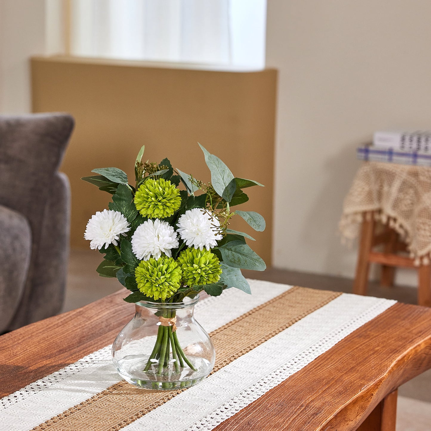 DR.Planzen Artificial Chrysanthemum & Eucalyptus Arrangement, White & Green Fake Flowers in Apothecary Glass Vase with Faux Water, 12.9" Home Office Decor
