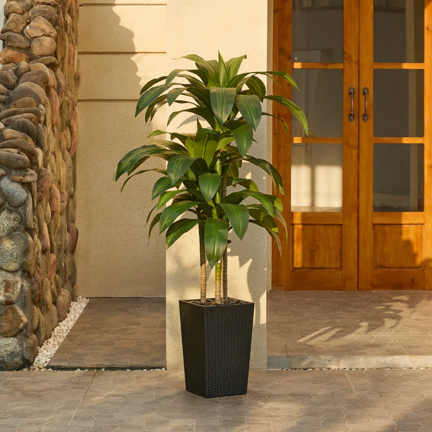 DR.Planzen Artificial Dracaena Tree 5ft - UV Protected Faux Dracaena Plant with 57 Green Leaves, Fake Tree for Indoor & Outdoor Use, Sturdy Tall White Planter with River Stones