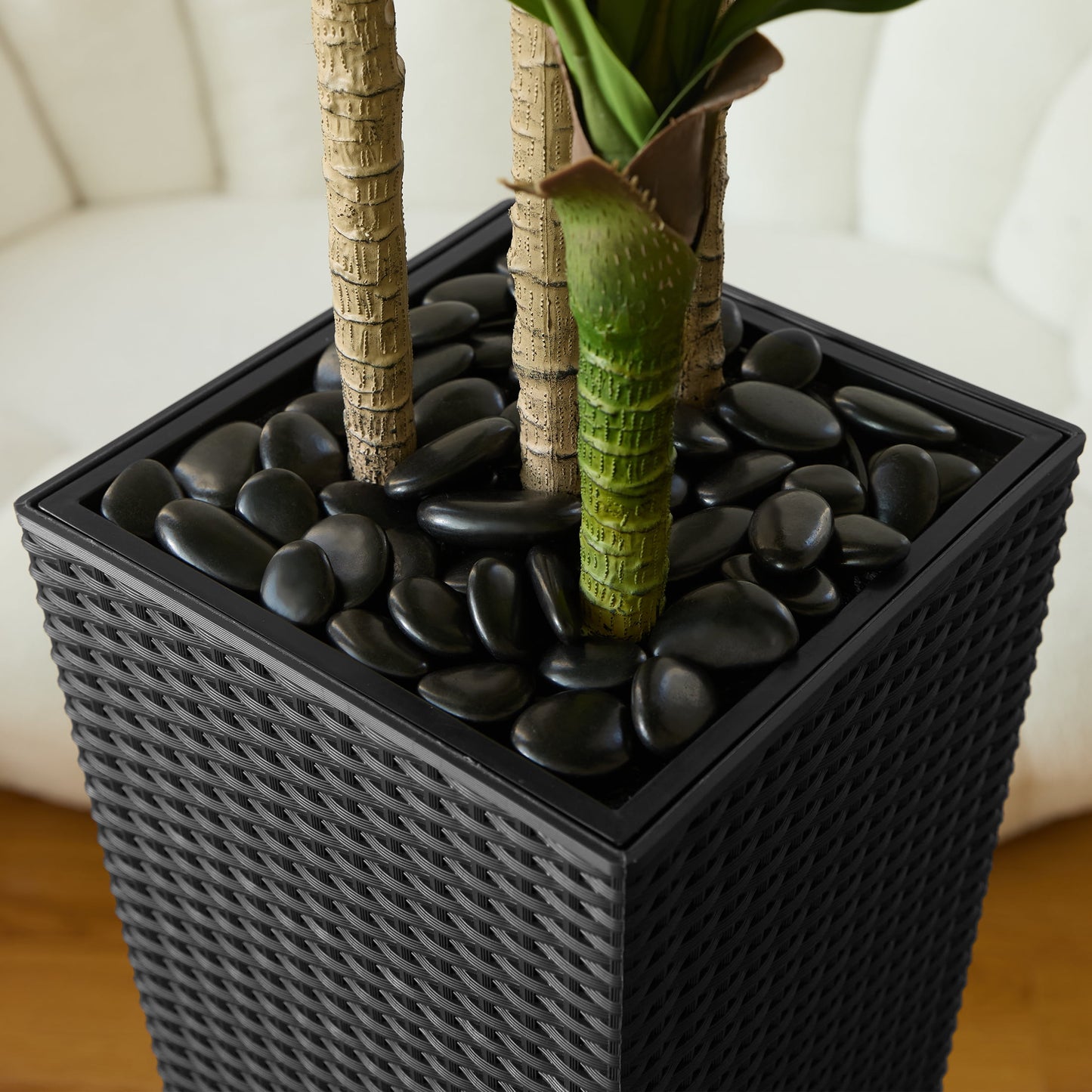 DR.Planzen Artificial Dracaena Tree 5ft - UV Protected Faux Dracaena Plant with 57 Green Leaves, Fake Tree for Indoor & Outdoor Use, Sturdy Tall Black Planter with River Stones