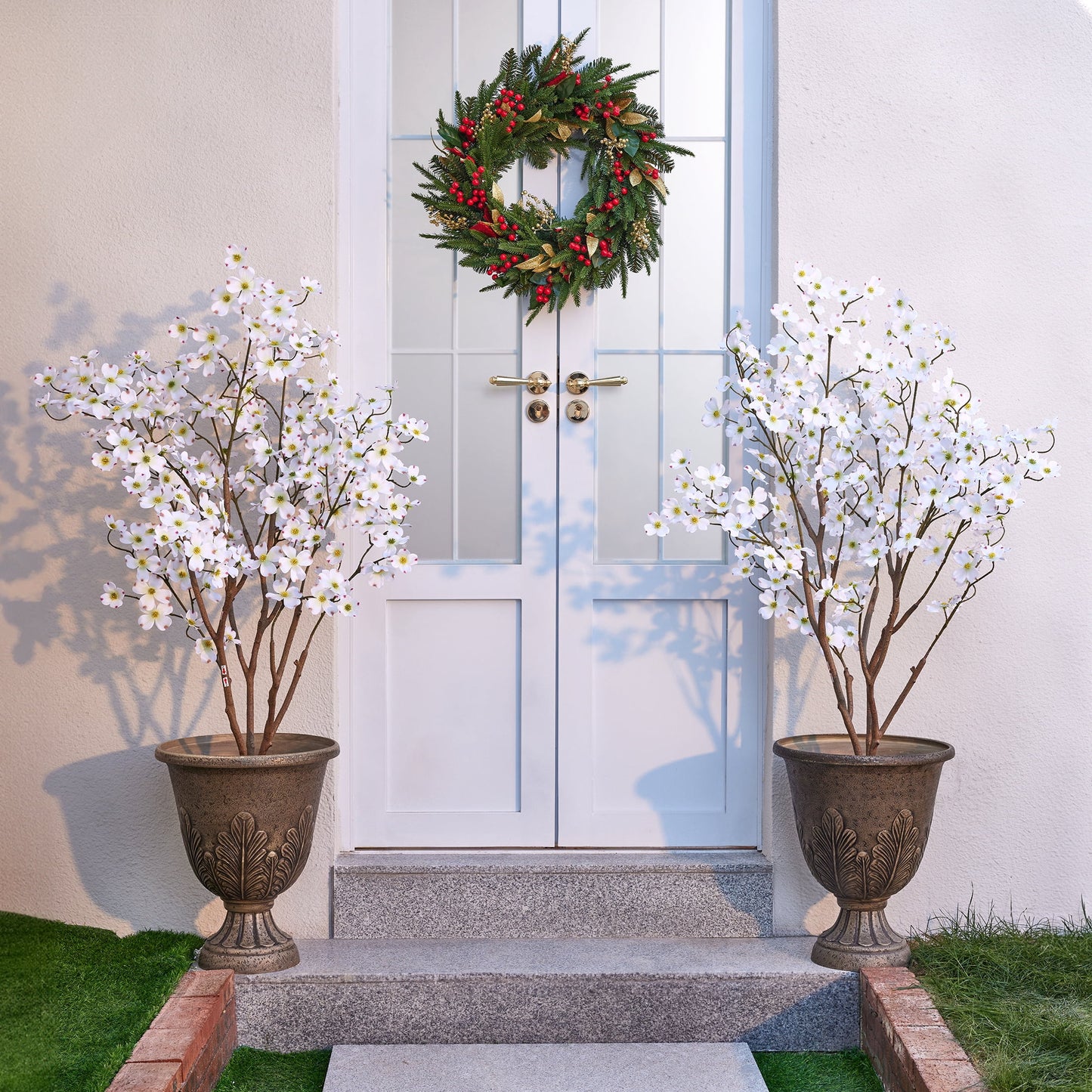 DR.Planzen 4ft White Artificial Dogwood Tree, Lifelike Faux Dogwood Flower Tree with Green Leaves for Home Decor Indoor Outdoor, Spring Decoration for Living Room Office