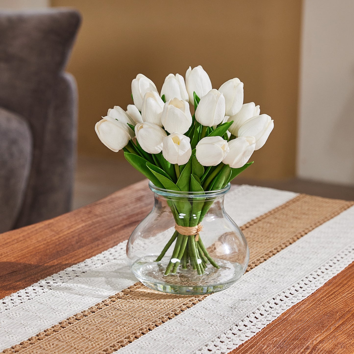 DR.Planzen Artificial White Tulip Arrangement in Glass Vase, 8 Bloom Fake Flowers with Faux Water, 10.2in Tall Home Decor Centerpiece