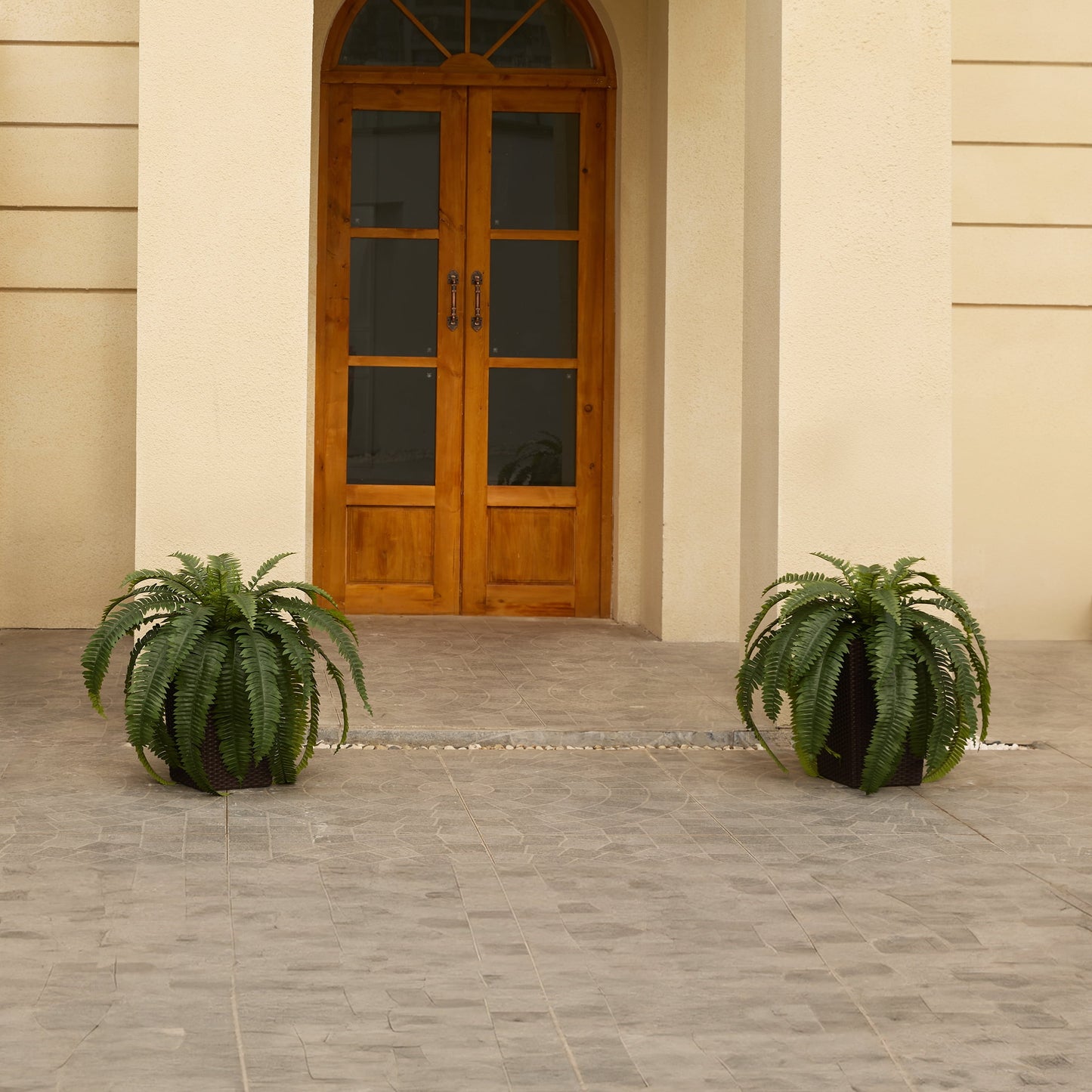 DR.Planzen Artificial Boston Fern Bush Plant with Brown Tapered Planter - UV Resistant Faux Ferns with 33 Leaves