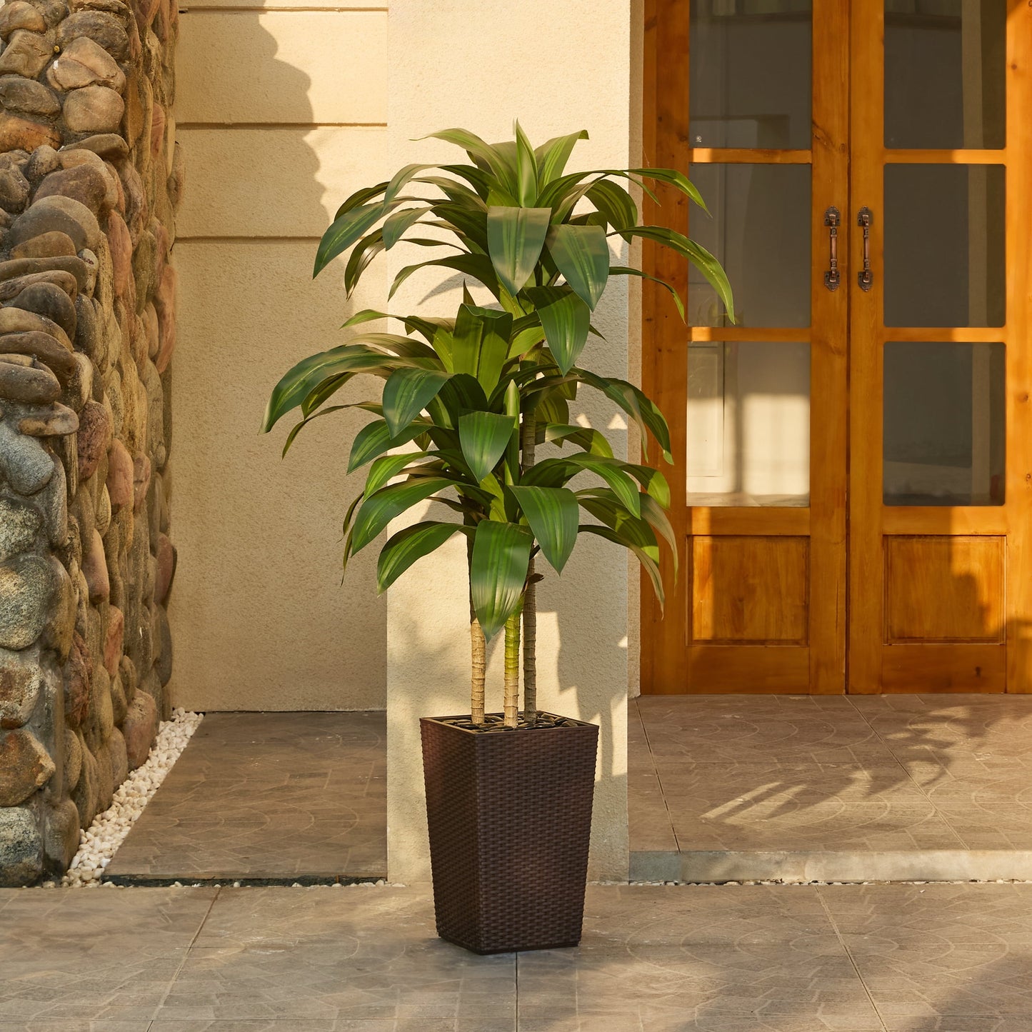 DR.Planzen Artificial Dracaena Tree 5ft - UV Protected Faux Dracaena Plant with 57 Green Leaves, Fake Tree for Indoor & Outdoor Use, Sturdy Tall Brown Planter with River Stones