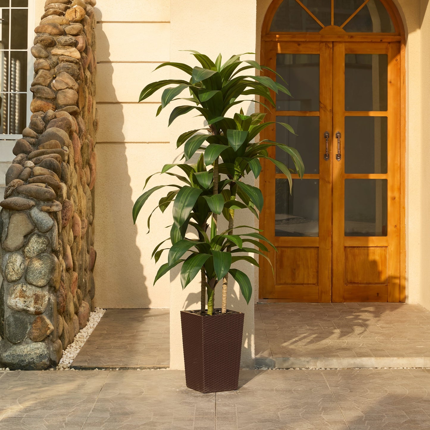 DR.Planzen Artificial Dracaena Tree 6ft - UV Protected Faux Dracaena Plant with 76 Green Leaves, Fake Tree for Indoor & Outdoor Use, Sturdy Tall Black Planter with River Stones