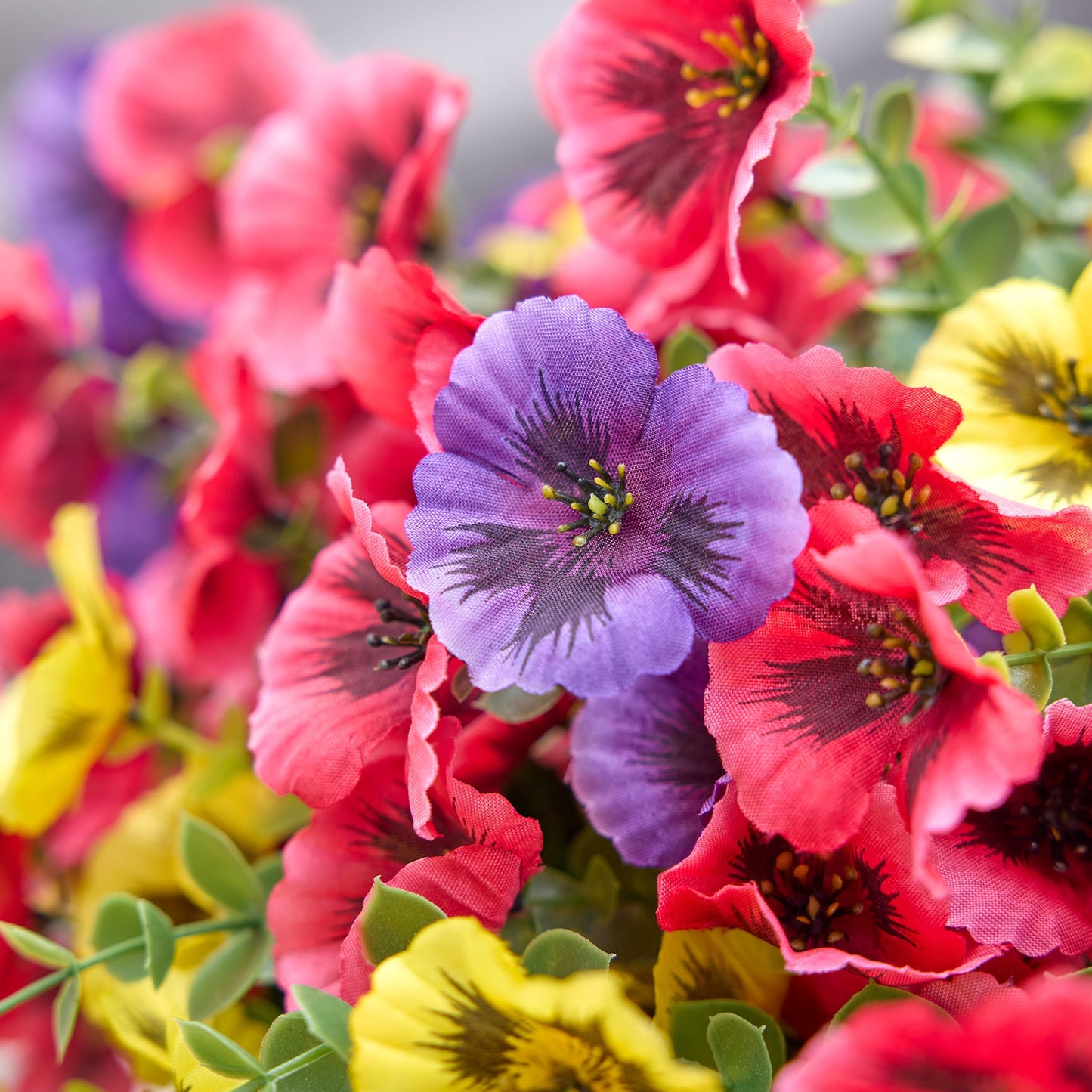 DR.Planzen 2Pack Artificial Pansy in Charming Urn Planter Set, 24.8 Inch Tall Lifelike Faux Flowers, Pre-Potted with Tray for Indoor Home and Patio Decor