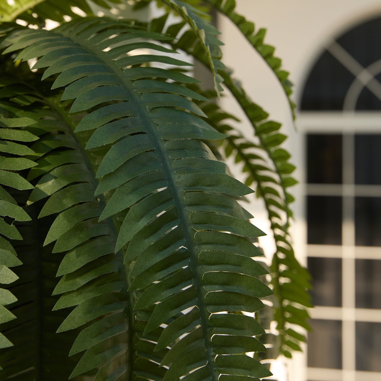 DR.Planzen Artificial Boston Fern Bush Plant with White Tapered Planter - UV Resistant Faux Ferns with 33 Leaves