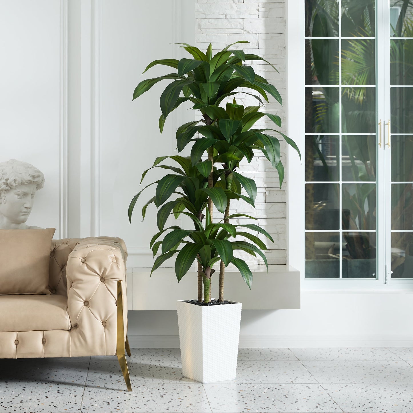 DR.Planzen Artificial Dracaena Tree 6ft - UV Protected Faux Dracaena Plant with 76 Green Leaves, Fake Tree for Indoor & Outdoor Use, Sturdy Tall Brown Planter with River Stones