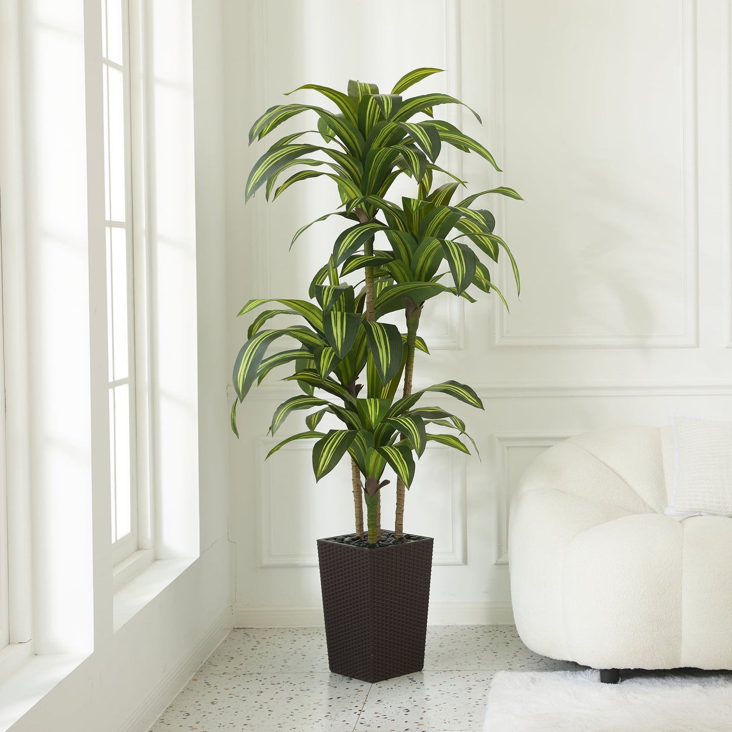 DR.Planzen 6FT Artificial Dracaena Tree with UV-Resistant Silk Leaves in Coffee Tall Planter - Indoor/Outdoor Faux Plant for Home Office House Decor, Tall Fake Tree for Living Room Lobby & Patio