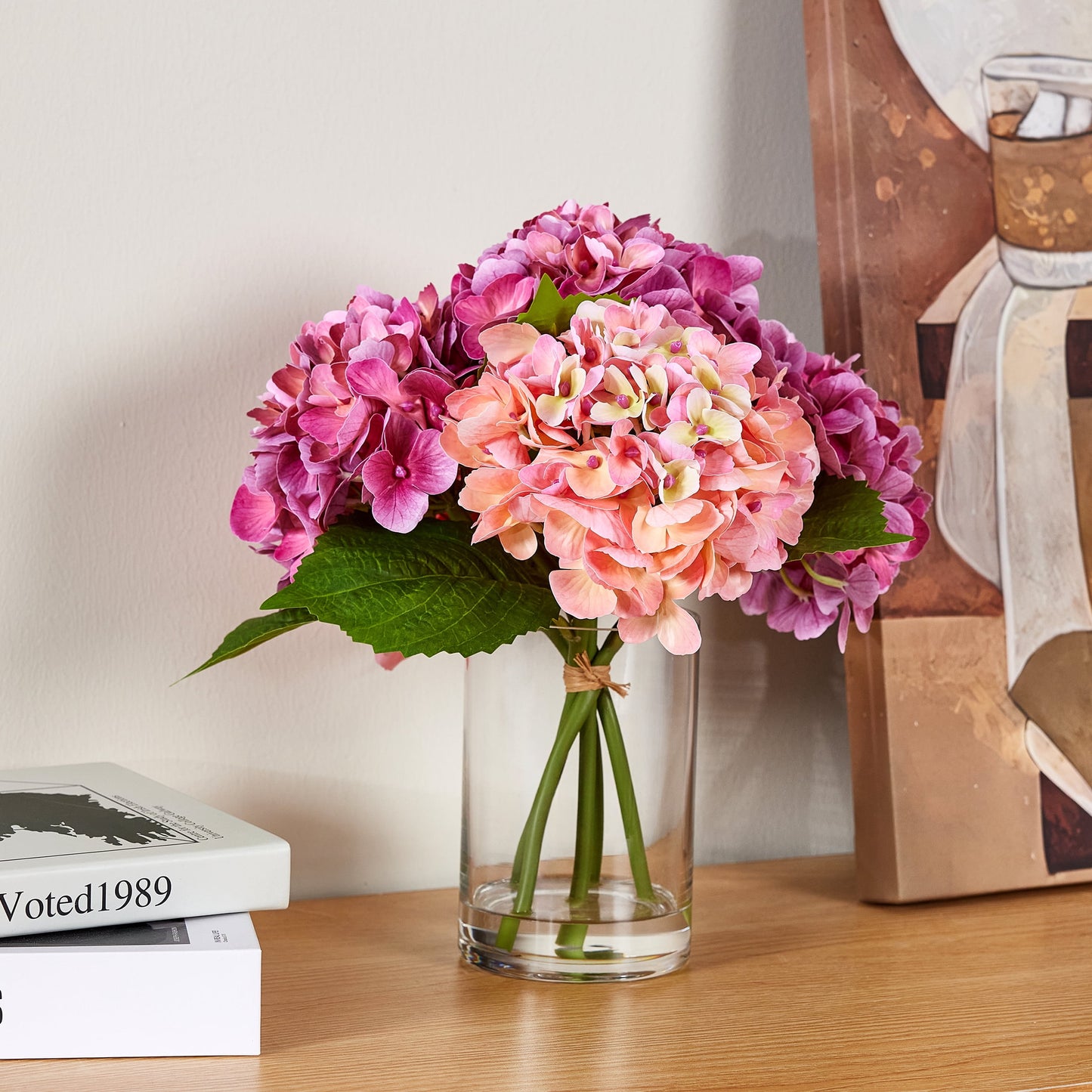DR.Planzen 13in Artificial Hydrangea Flowers with Vase - Red and Pink Faux Hydrangea Flowers, Clear Glass Vase with Faux Water, Table Centerpiece for Home Decor, Office, Wedding Party