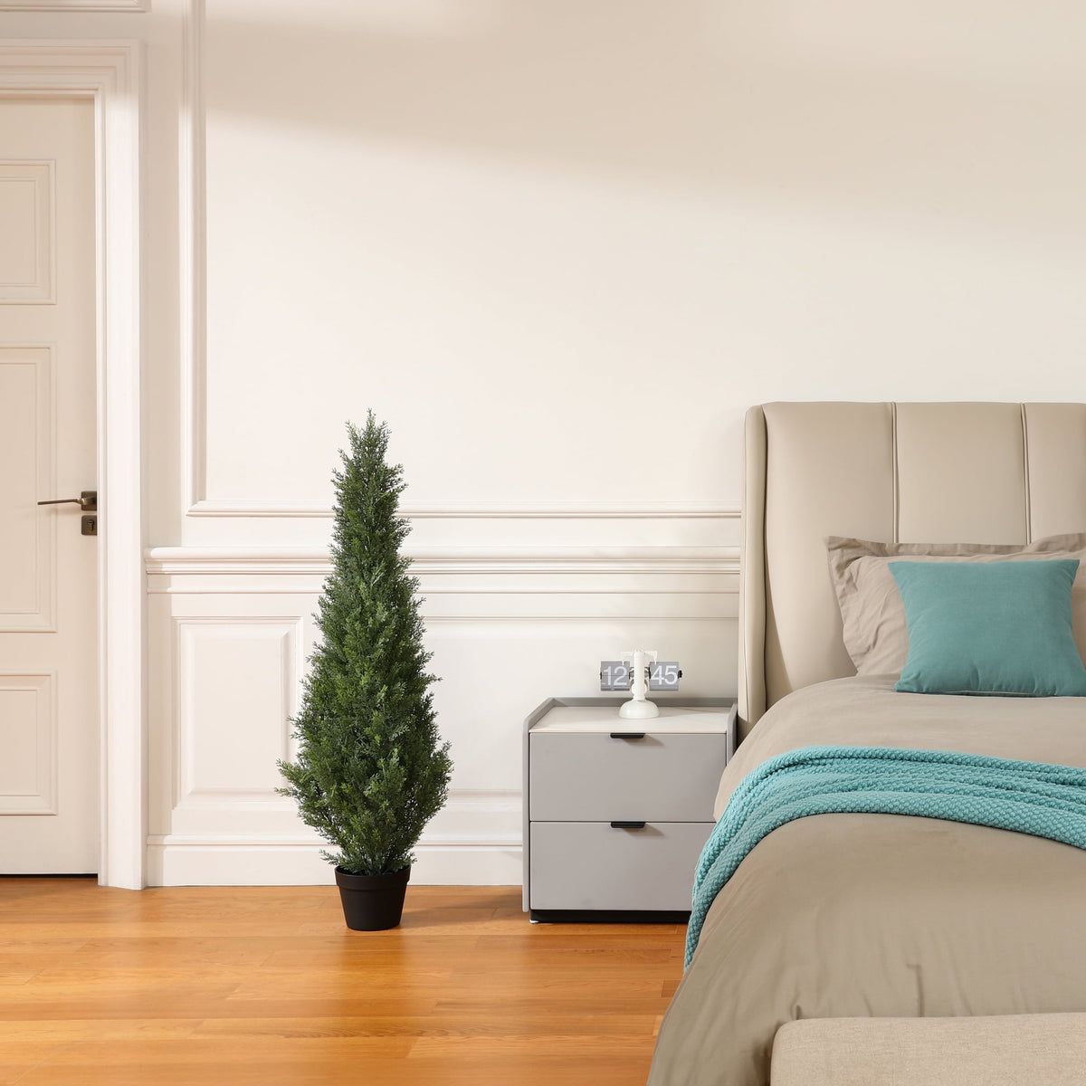 DR.Planzen 4 FT Artificial Cedar Tree with 1050 PE Leaves, Indoor Faux Topiary Cedar Tree, Potted Fake Tree - Adjustable Branches - Slim Decor for Entryway & Covered Porch