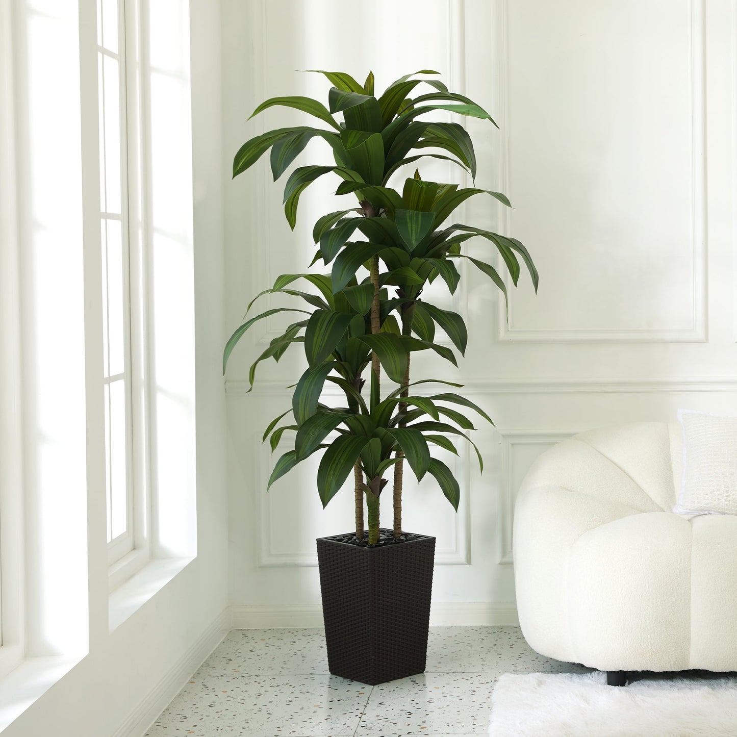 DR.Planzen Artificial Dracaena Tree 6ft - UV Protected Faux Dracaena Plant with 76 Green Leaves, Fake Tree for Indoor & Outdoor Use, Sturdy Tall Black Planter with River Stones