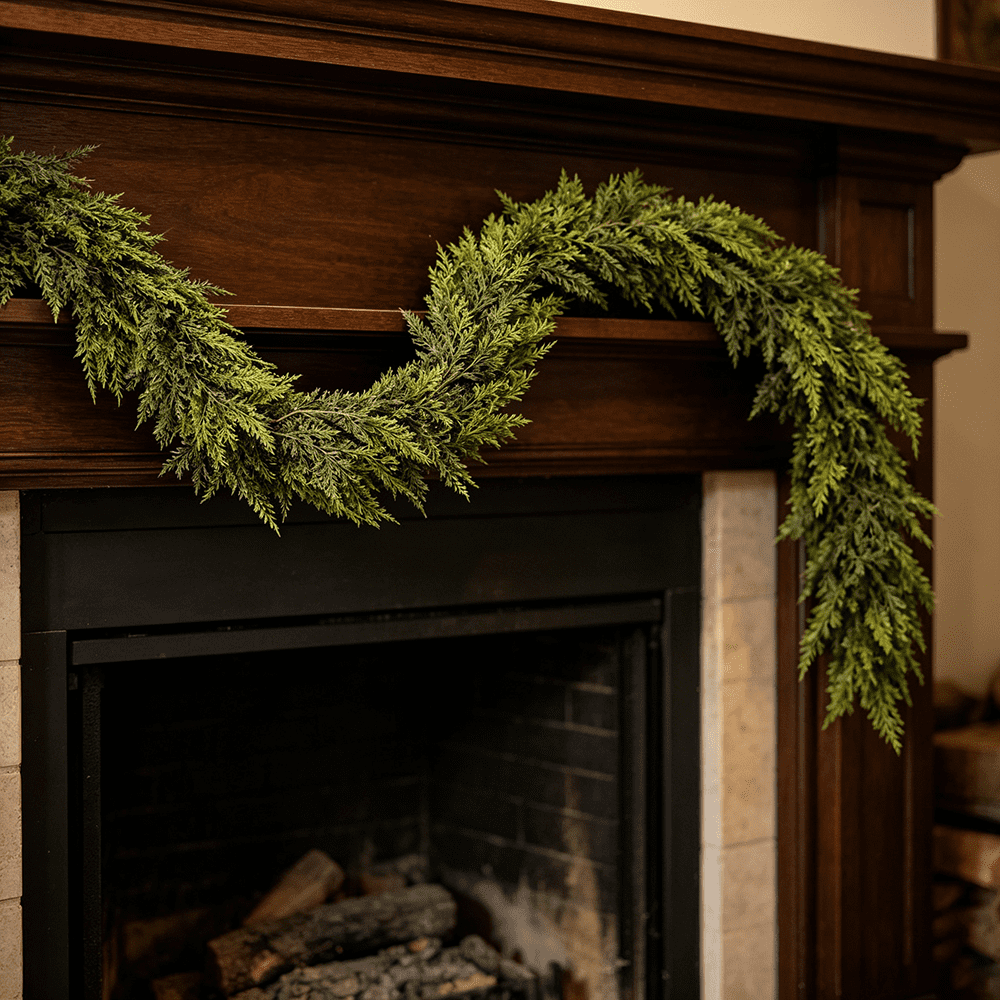 DR.Planzen 2 Pack 6FT Norfolk Pine Garland, 600 PE Tips Christmas Garland, Faux Greenery Garland, Artificial Pine Garland, Christmas Greenery for Fireplace Mantel Table Stairs Indoor Decor