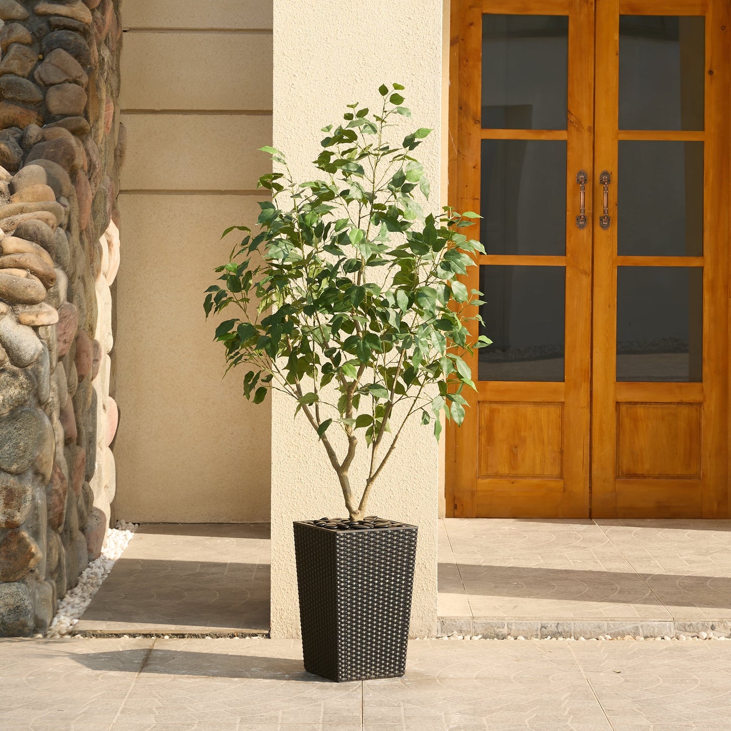 DR.Planzen Artificial Ficus Tree 5ft - UV Protected Faux Ficus Plant with Adjustable Branches and Realistic Green Leaves for Indoor & Outdoor Decor, Black Large Planter with River Rocks