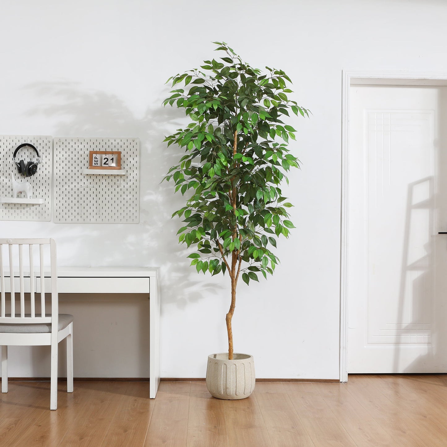 7FT Tall Artificial Ficus Tree with Natural Wood Trunk and Lifelike Leaves, Silk Fake Potted Tree with Wood Branches, Faux Tree for Office Home Decor