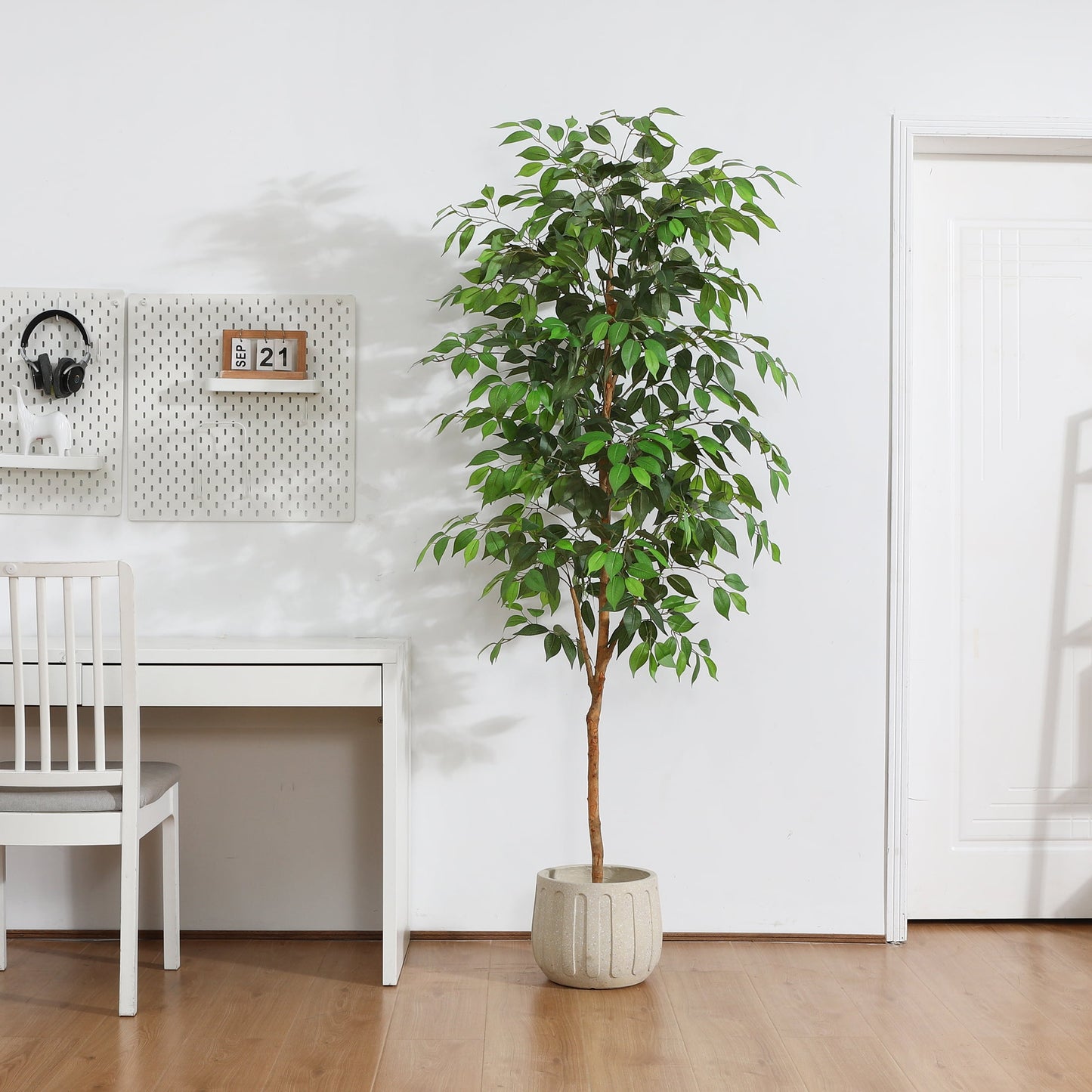 6FT Tall Artificial Ficus Tree with Natural Wood Trunk and Lifelike Leaves, Silk Fake Potted Tree with Wood Branches, Faux Tree for Office Home Decor